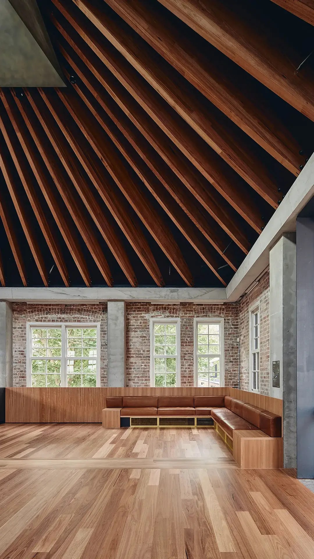 The Boot Factory featuring Havwoods EP110 Blackbutt from the Australian Collection.